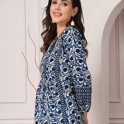 kavisaa Casual Cuffed Sleeves Printed Women Blue, White Top image 3