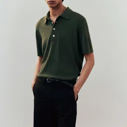 H&M Regular Fit Lyocell-Blend Chino Shorts image 3