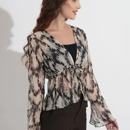 Fashfun Women Tie and Dye Bell Sleeve Wrap Top image 5