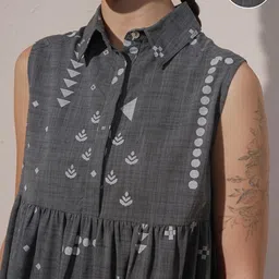 Vara By Vishudh Chambray Printed Tiered Short Dress image 5