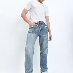 SHOWOFFFF Men Comfort Straight Fit Low-Rise Mildly Distressed Light Fade Acid Wash Jeans image 4