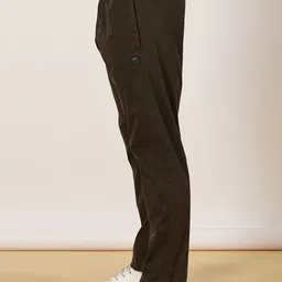 beevee Men Mid-Rise Pure Cotton Regular Trousers image 3