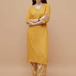 Melange by Lifestyle Women Floral Regular Thread Work Kurta with Harem Pants-picture-18