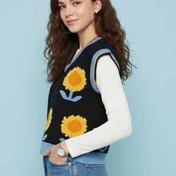 glitchez Women Floral Printed Sweater Vest-picture-35