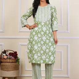 Kahili Art Women Floral Printed Regular Pure Cotton Kurta with Trousers & With Dupatta-picture-29