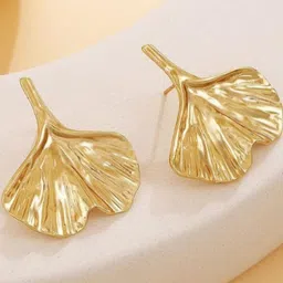 Nui Gold-Plated Korean Contemporary Shaped Studs-picture-40