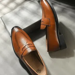 House of Pataudi Men Round Toe Slip-On Formal Loafers-image-59