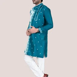 FRANSCART Men Geometric Embroidered Thread Work Kurta image 3