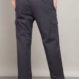 Gaucha Men Relaxed Fit Mid-Rise Jeans image 2