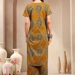 KALINI Women Printed Aline Kurta With Palazzo Set V Neck With Half Sleeves image 4