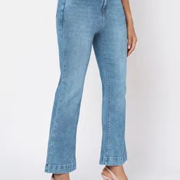 Kraus Jeans Women Flared High-Rise Light Fade Jeans image 4