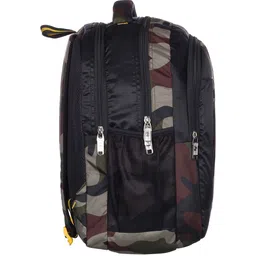 Blubags Men Camouflage Print Backpack image 4