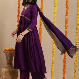 Anni Designer Floral Embroidered Regular Anarkali Kurta with Trousers & Dupatta image 2