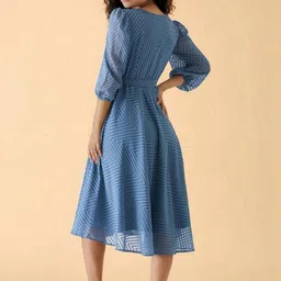 all about you Puff Sleeve Crepe Midi Dress image 2