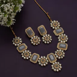 SOHI Women Gold-Plated Grey Stone-Studded Jewellery Set-image-71