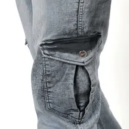 BuaGi Collection Men Jogger Mid-Rise Slash Knee Light Fade Jeans image 4