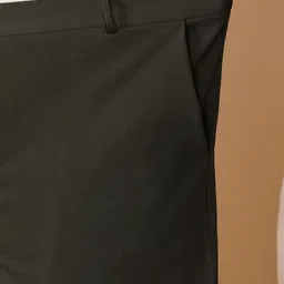 Sztori Men Plus Size Solid Relaxed Fit Stretchable Shorts image 5