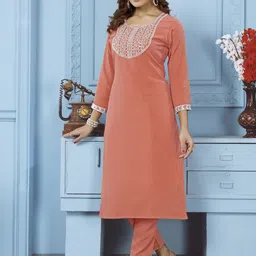 Moda Rapido Women Ethnic Motifs Embroidered Regular Thread Work Pure Cotton Kurta with Trousers image 4