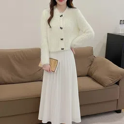 HERE&NOW Women V-Neck Crop Cardigan With Button Detail-picture-26