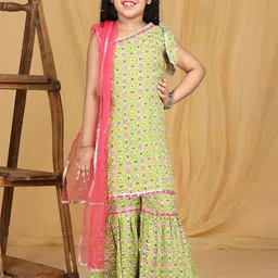 Cutiekins Girls Floral Printed Regular Gotta Patti Kurta with Sharara & With Dupatta-picture-29