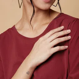 CHIMPAAANZEE Women Maroon Styled Back Crop Top image 2