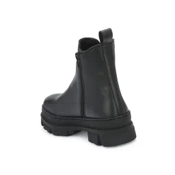 Delize Women's Black Solid Chelsea Ankle Boots image 4