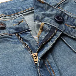 roadster Women Flared Mid Rise Blue Jeans image 4