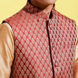 VASTRAMAY Boys Maroon & Gold-Coloured Woven Design Slim-Fit Nehru Jacket image 5