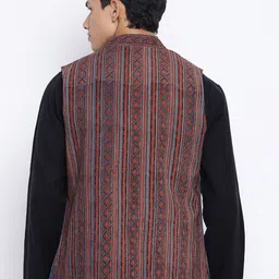 Fabindia Men Red Woven-Design Nehru Jacket image 5