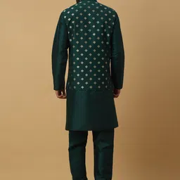 KRAFT INDIA Mandarin Collar Kurta With Churidar & Nehru Jacket image 5