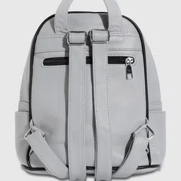 HAUTE SAUCE by Campus Sutra Non-Padded Medium Backpack image 3