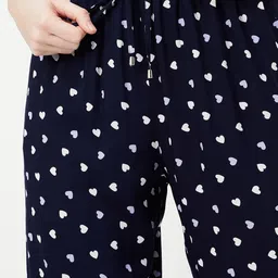 max Women Blue Capri image 3