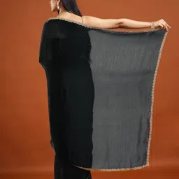 LOROFY Beads and Stones Pure Silk Saree image 4