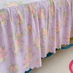 JC HOME Lavender & Pink Floral Printed140 TC King Bedsheet With 2 Pillow Covers image 4