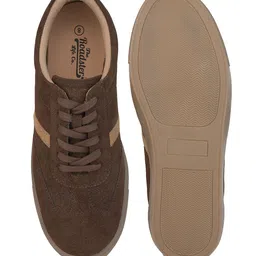 The Roadster Lifestyle Co Men Lightweight Casual Sneakers image 4