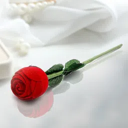 Peora Sliver Plated Cubic Zirconia Studded Finger Ring image 2