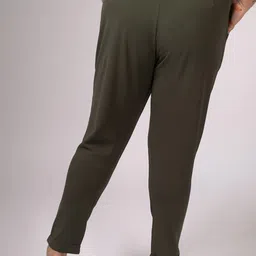Sizeupp Women Plus Size Mid Rise Trouser image 3