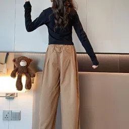 INCLUD Girls Colourblocked V-Neck Extended Sleeves Monochrome Pockets T-shirt image 4