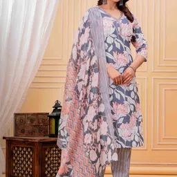 Online selling Floral Printed Regular Pure Cotton Kurta With Trousers & Dupatta-picture-32