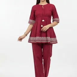 Vastranchal Embroidered Round Neck Top & Trousers Co-Ords image 3