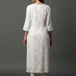 AURELIA Floral Printed Keyhole Neck Three Quarter Sleeves Thread Work Kurta image 5