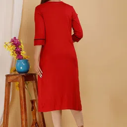 Mehsoos Women Yoke Design Sequinned Kurta image 5