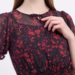 DressBerry Women Floar Print Gathered or Pleated Top image 4