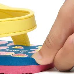 ONYC Kids Velcro Shoe-Style Sandals image 2