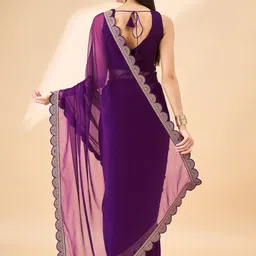 Mitera Ethnic Motifs Art Silk Saree image 3