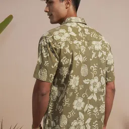 HIGHLANDER Men Floral Printed Casual Shirt image 4