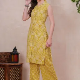 Jyoti Printed Regular Shirt Collar Pure Cotton Straight Kurta with Palazzos image 4