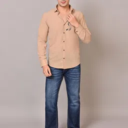 WHITE APPLE JNS Men Slim Fit Animal Printed Casual Shirt image 4