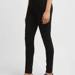 levi's Women's 710 Black Skinny Fit Mid Rise Jeans image 3