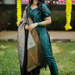 Altecia Women Regular Kurta with Trousers & With Dupatta image 2